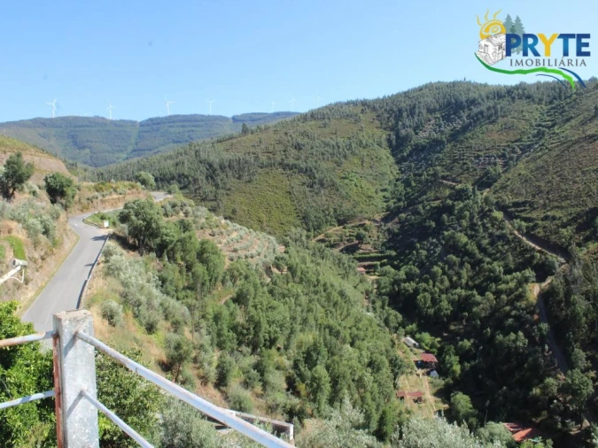 Quinta T6 para Venda em Alvaro Foto 24