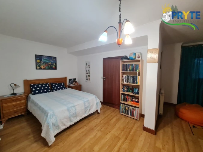 Moradia T4 para Venda em Vila Cã Foto 29