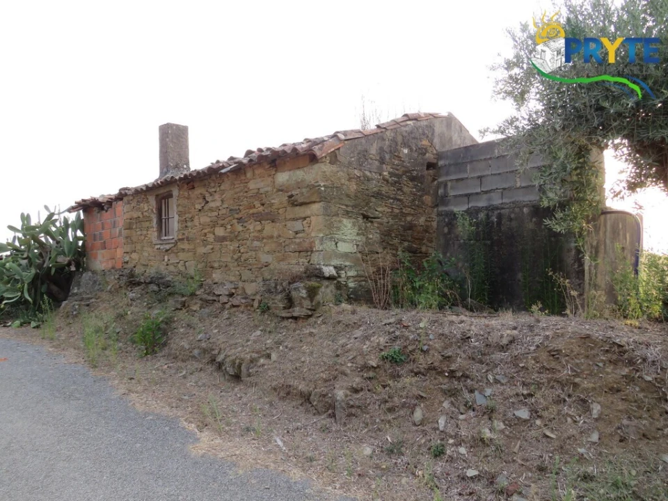 Moradia T3 para Venda em Sertã Foto 8