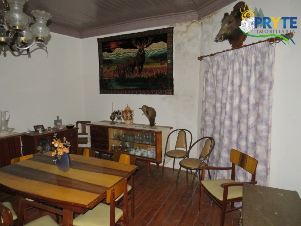 Prédio para Venda em Sobreira Formosa e Alvito da Beira Foto 12