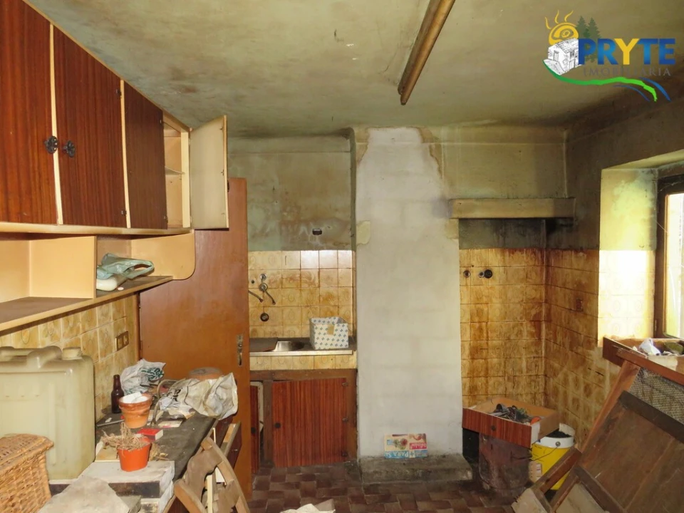 Prédio para Venda em Sobreira Formosa e Alvito da Beira Foto 26