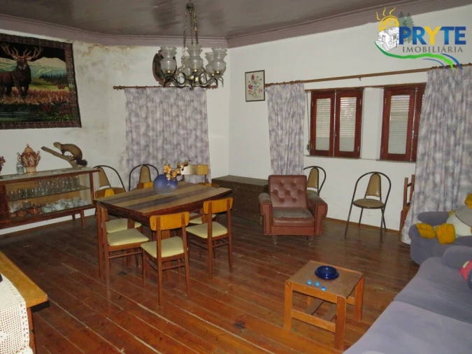 Prédio para Venda em Sobreira Formosa e Alvito da Beira Foto 11