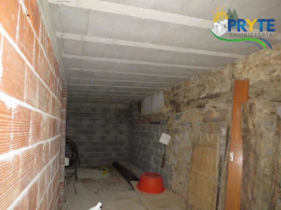 Moradia para Venda em Sobreira Formosa e Alvito da Beira Foto 5