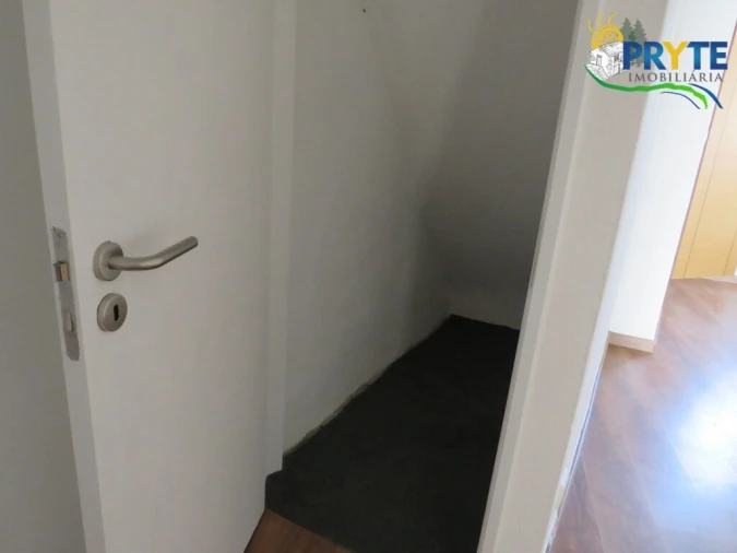 Apartamento T1 para Venda em Sertã Foto 16