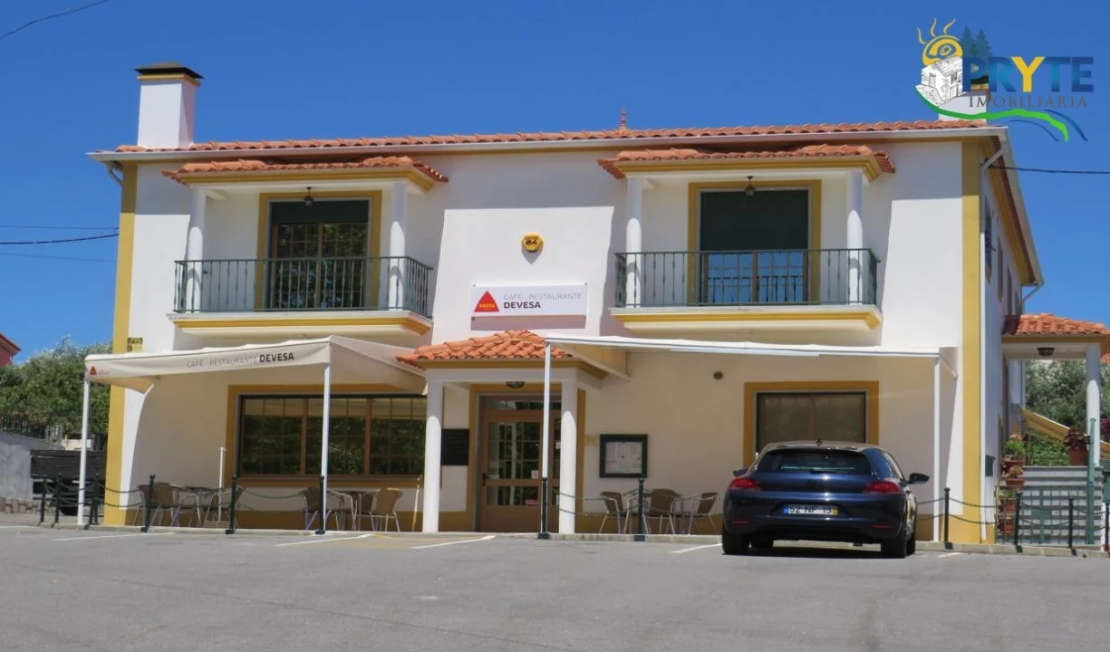 Moradia T3 para Venda em Sobreira Formosa e Alvito da Beira Foto 1