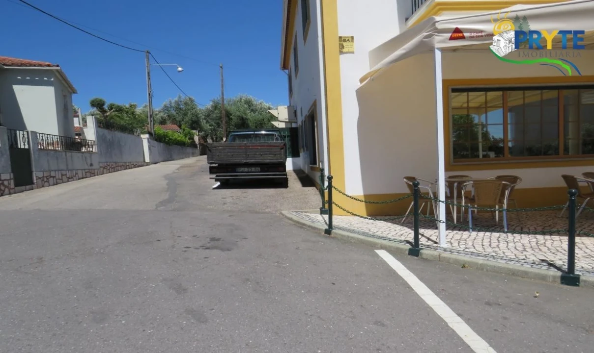 Moradia T3 para Venda em Sobreira Formosa e Alvito da Beira Foto 6