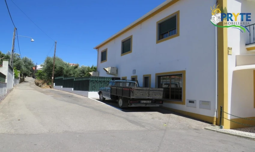 Moradia T3 para Venda em Sobreira Formosa e Alvito da Beira Foto 3