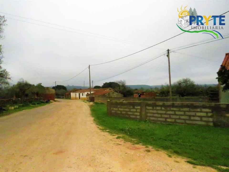 Moradia para Venda em Malhou, Louriceira e Espinheiro Foto 22