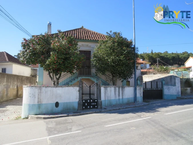 Moradia T4 para Venda em Figueiró dos Vinhos e Bairradas Foto 2