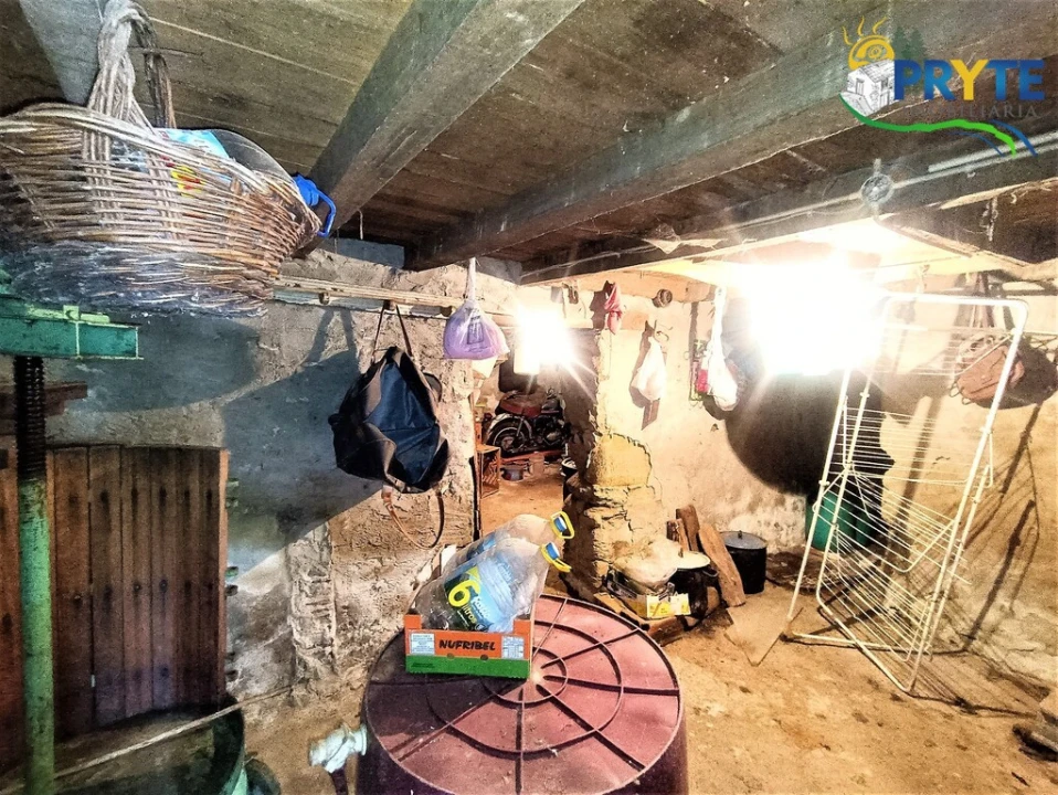 Moradia T4 para Venda em São João do Peso Foto 17