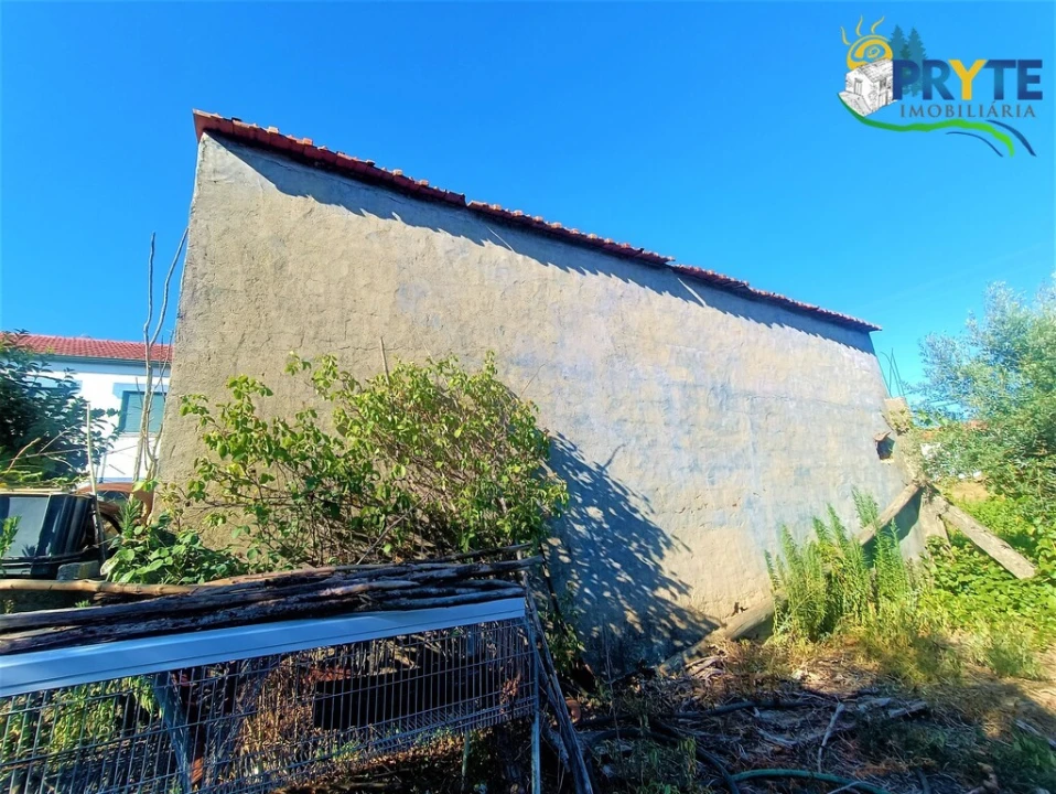 Moradia T4 para Venda em São João do Peso Foto 23