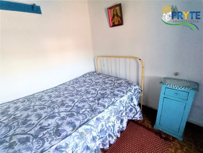 Moradia T4 para Venda em São João do Peso Foto 6