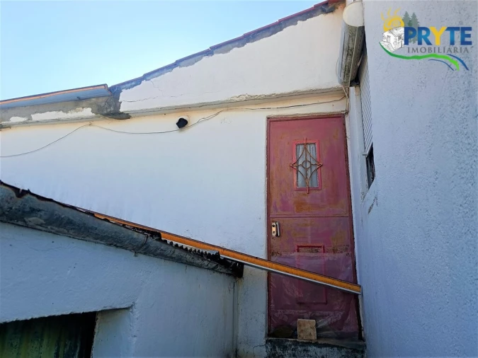 Moradia T4 para Venda em São João do Peso Foto 20