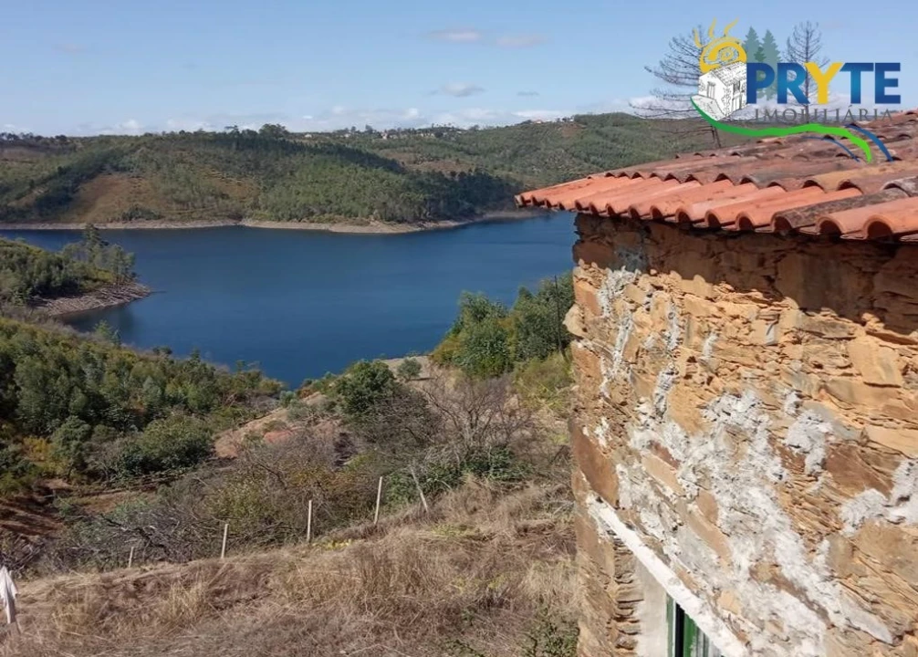 Terreno para Venda em Madeirã Foto 1