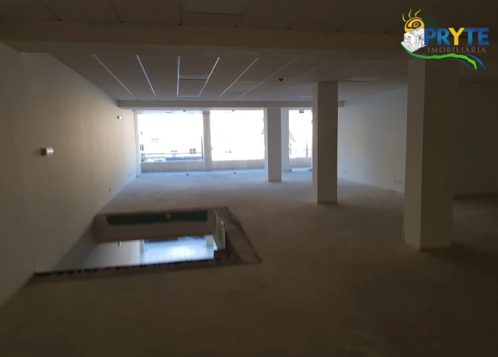 Loja para Venda em Sertã Foto 18