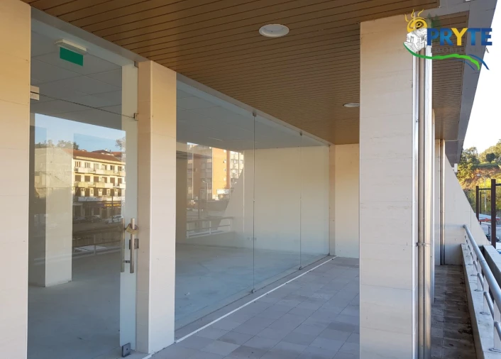 Loja para Venda em Sertã Foto 19