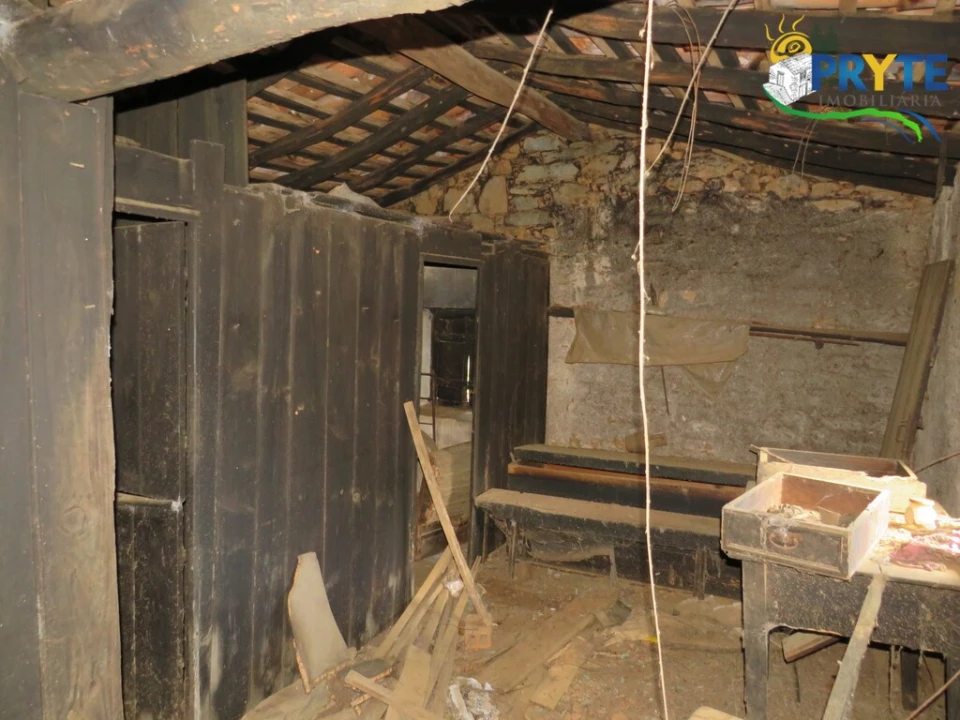 Quinta T2 para Venda em Mosteiro Foto 23