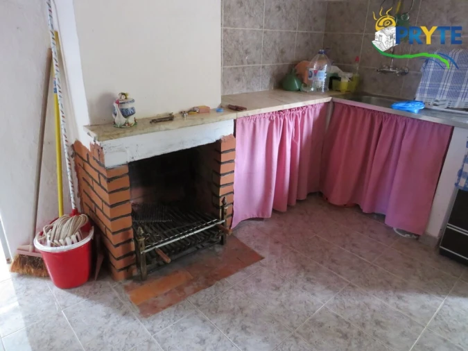 Quinta T2 para Venda em Mosteiro Foto 13