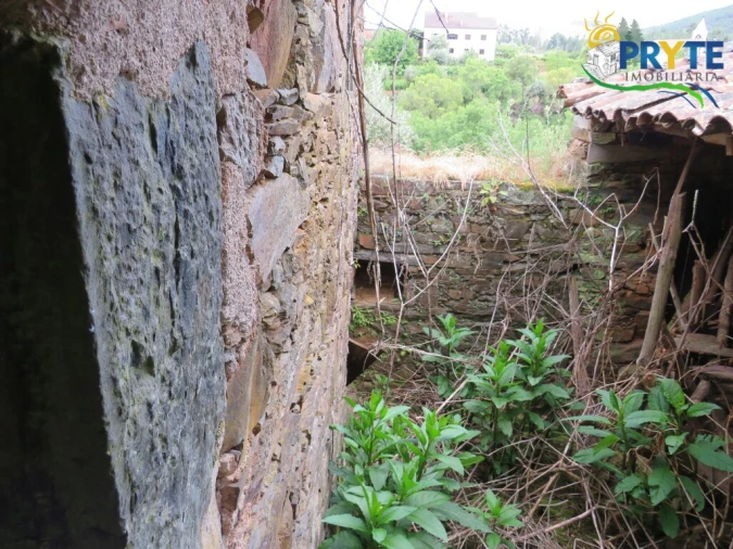 Quinta T2 para Venda em Mosteiro Foto 22