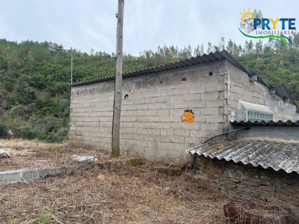 Armazém para Venda em Sertã Foto 9