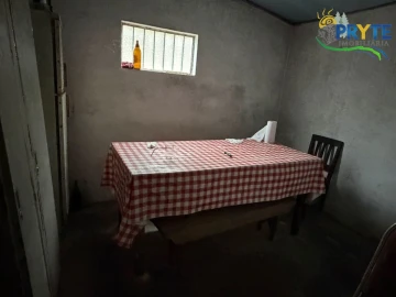 Armazém para Venda em Sertã