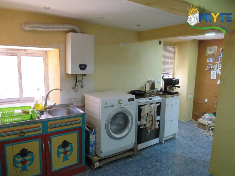 Moradia T1 para Venda em Gois Foto 6