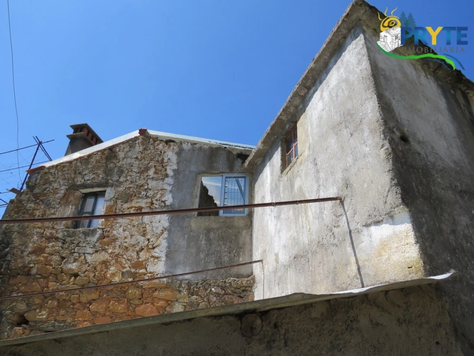 Moradia T1 para Venda em Gois Foto 12