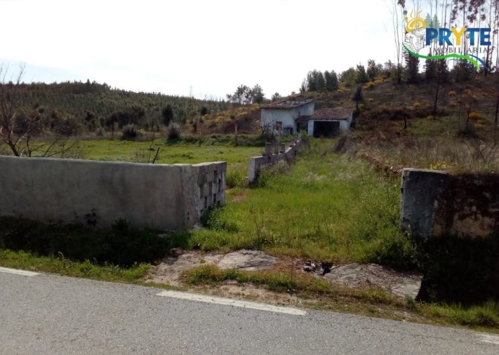 Terreno para Venda em Envendos