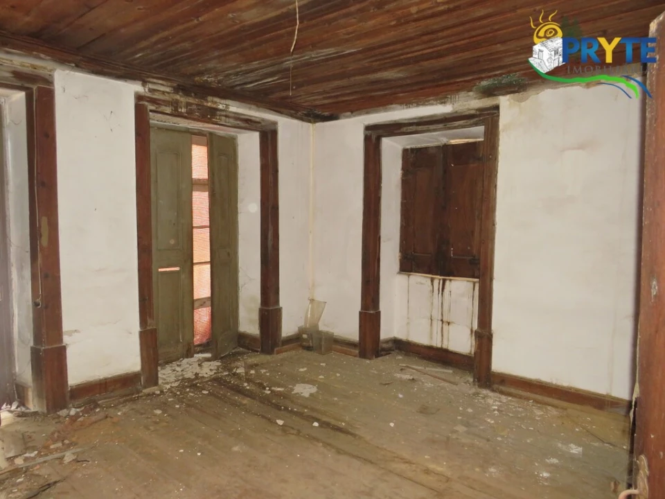 Moradia para Venda em Castanheira de Pêra e Coentral Foto 11