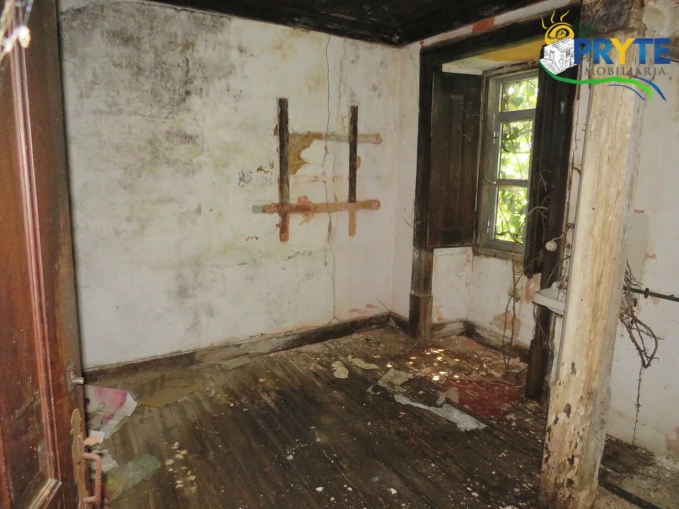 Moradia para Venda em Castanheira de Pêra e Coentral Foto 15