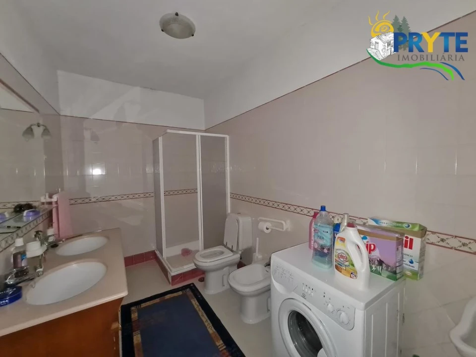 Moradia T3 para Venda em Sarnadas de São Simão Foto 9