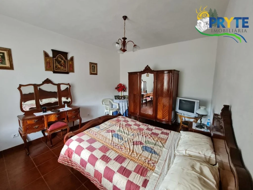 Moradia T3 para Venda em Sarnadas de São Simão Foto 11