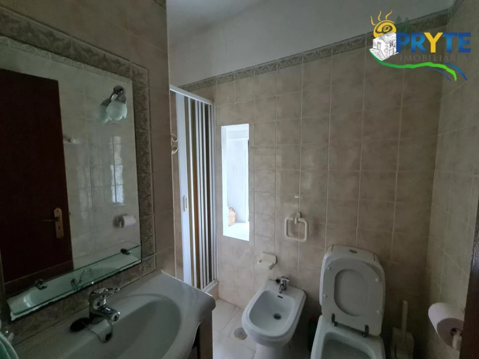 Moradia T3 para Venda em Sarnadas de São Simão Foto 15