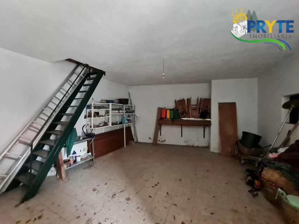 Moradia T3 para Venda em Sarnadas de São Simão Foto 24