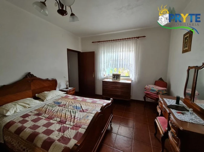 Moradia T3 para Venda em Sarnadas de São Simão Foto 12