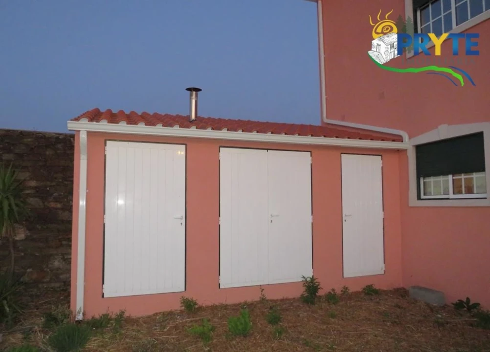 Moradia T5 para Venda em Troviscal Foto 4