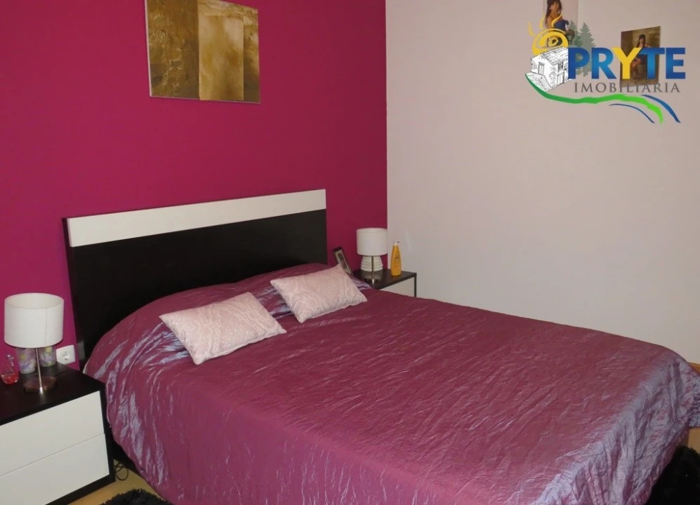 Moradia T5 para Venda em Troviscal Foto 11