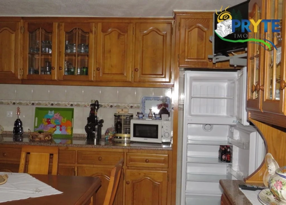 Moradia T5 para Venda em Troviscal Foto 17