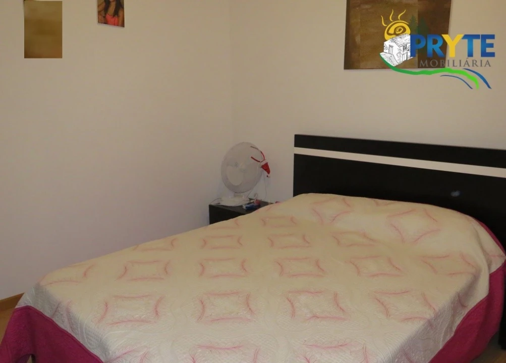 Moradia T5 para Venda em Troviscal Foto 22