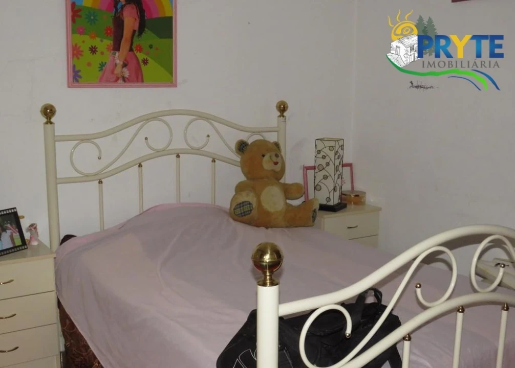 Moradia T5 para Venda em Troviscal Foto 23