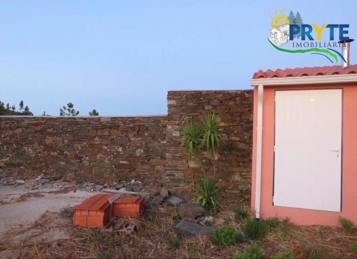 Moradia T5 para Venda em Troviscal Foto 5