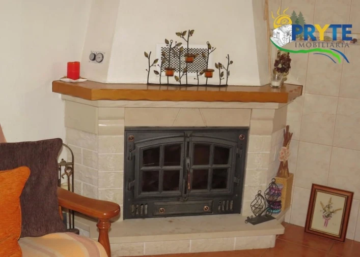 Moradia T5 para Venda em Troviscal Foto 20