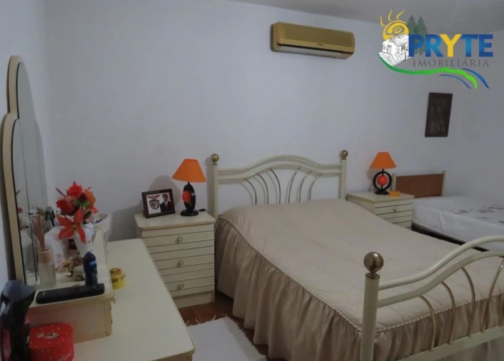 Moradia T5 para Venda em Troviscal Foto 49