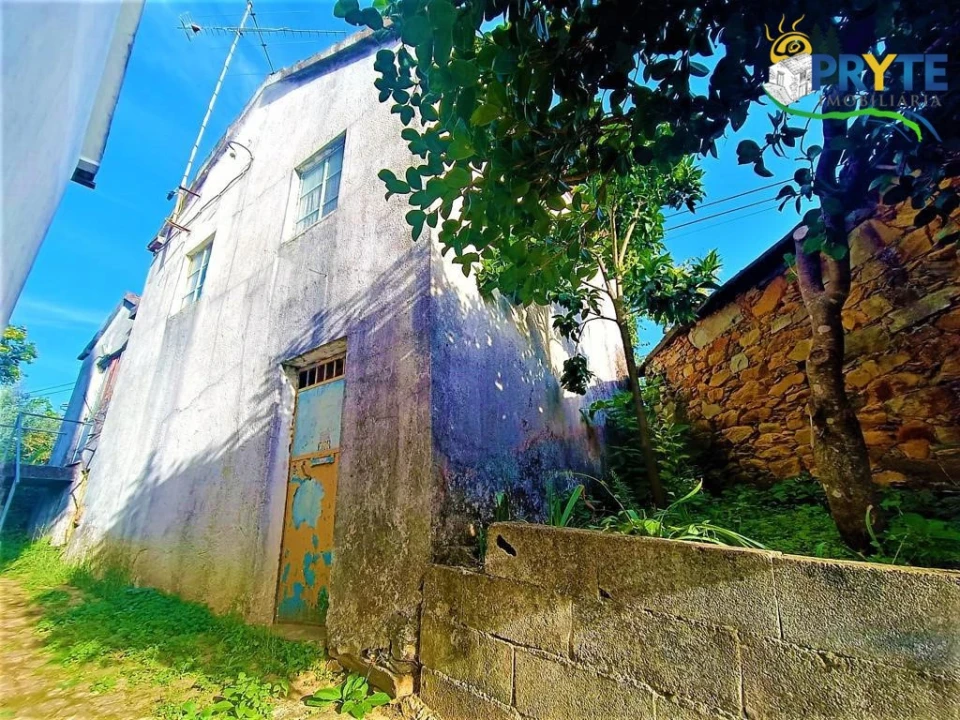 Quinta T2 para Venda em Mosteiro Foto 3