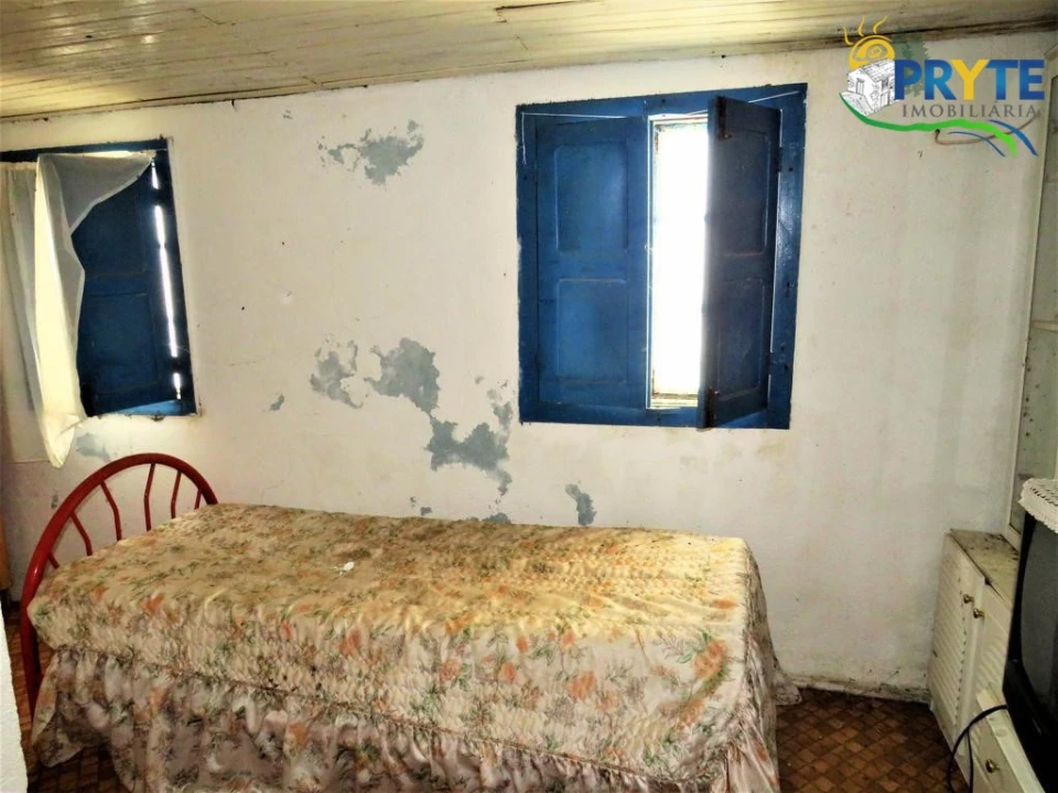 Quinta T2 para Venda em Mosteiro Foto 12