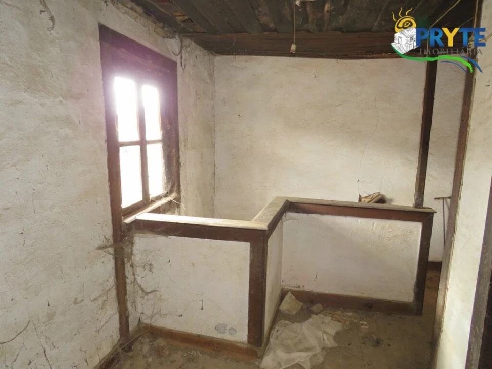 Moradia T6 para Venda em Varzea dos Cavaleiros Foto 17