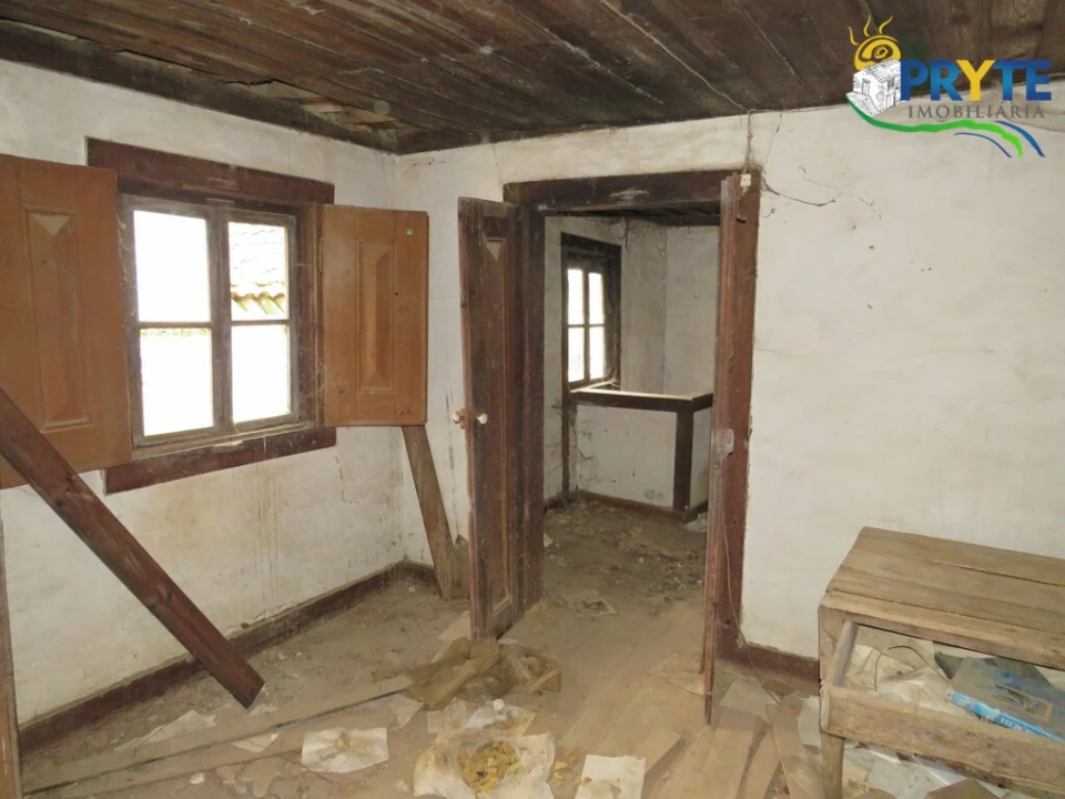 Moradia T6 para Venda em Varzea dos Cavaleiros Foto 18