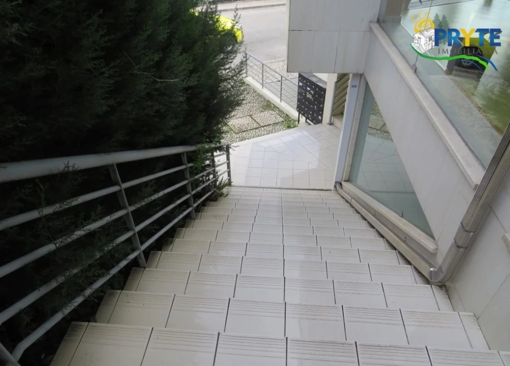 Loja para Venda em Sertã Foto 2