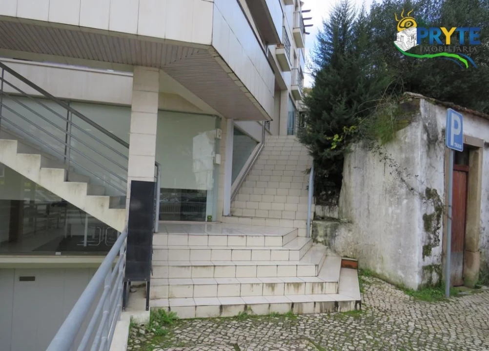 Loja para Venda em Sertã Foto 6