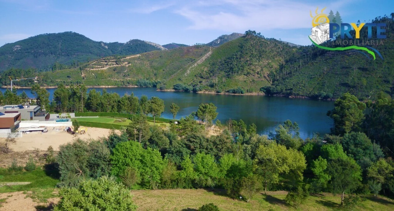 Terreno para Venda em Aguas Belas Foto 3